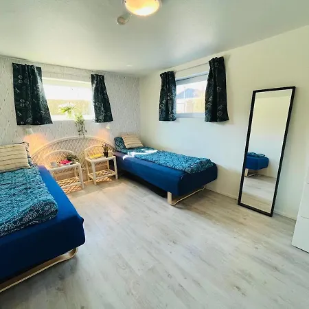 Spacious & Cozy In Tranquil Suburb Daire *